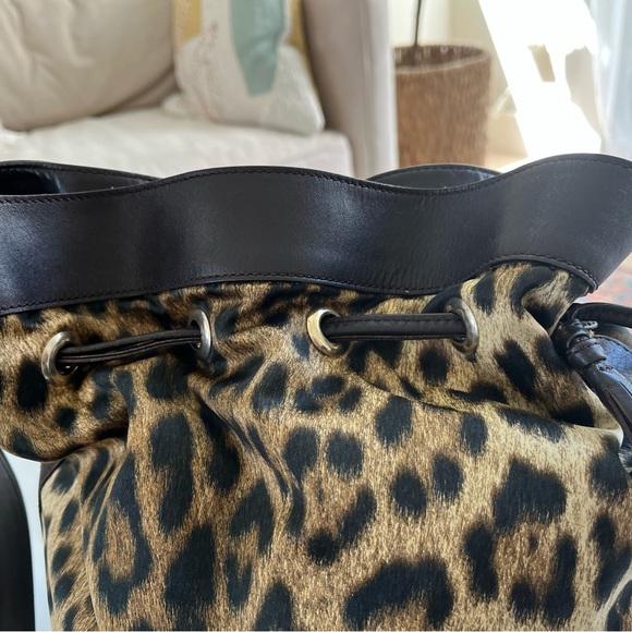 Vintage Moschino Bucket Handbag - Picture 5 of 12